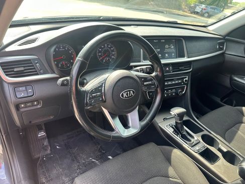 Used 2019 Kia Optima LX w/ LX Premium Package FWD image 12