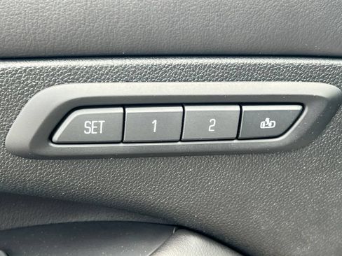 Used 2019 Buick LaCrosse Essence w/ Sun and Shade Package AWD/4WD image 16