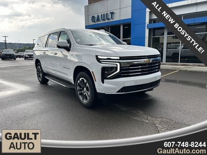 New 2025 Chevrolet Suburban LT w/ Comfort Package