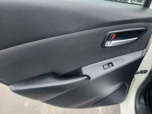 Used 2016 Scion iA image 20