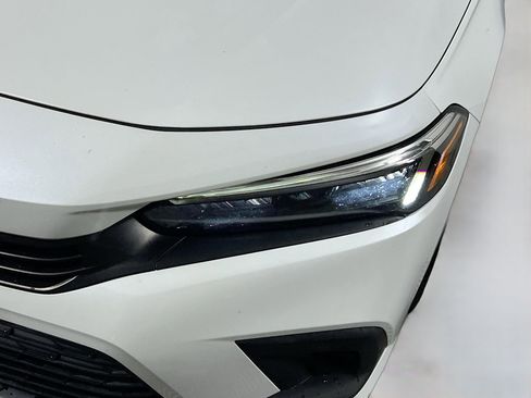 Used 2022 Honda Civic Sport image 11