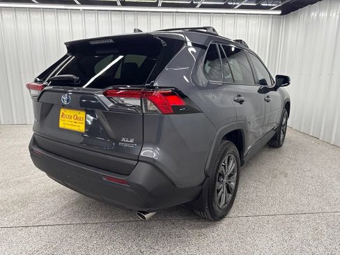 Used 2024 Toyota RAV4 XLE Premium AWD/4WD image 6