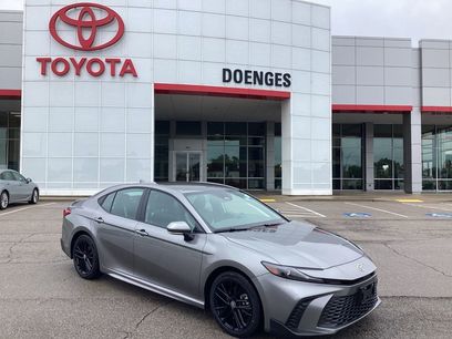 Used 2025 Toyota Camry SE