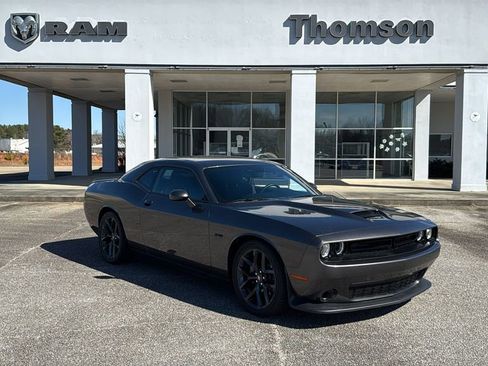 Used 2023 Dodge Challenger R/T w/ Blacktop Package image 2