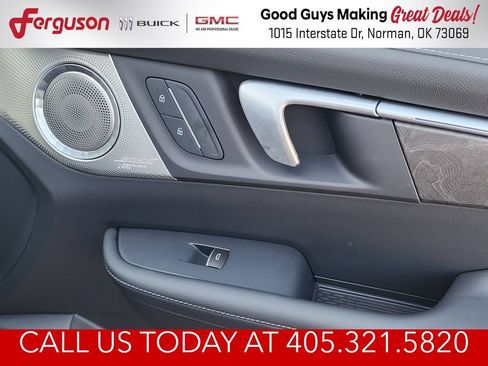 New 2026 Buick Enclave Avenir w/ Super Cruise Package FWD image 39