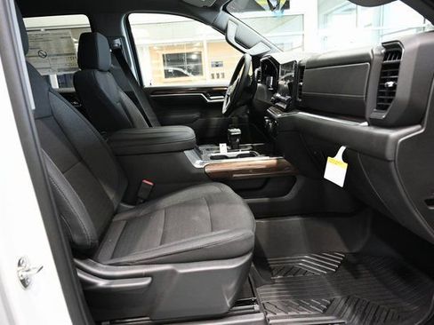 New 2026 Chevrolet Silverado 1500 LT image 13