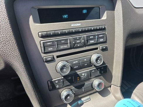 Used 2010 Ford Mustang GT image 12