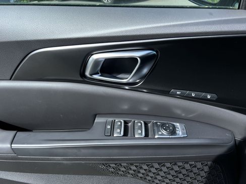 New 2026 Kia Carnival SX Prestige FWD image 46