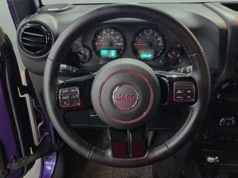 Used 2016 Jeep Wrangler Sahara w/ Dual Top Group AWD/4WD image 10