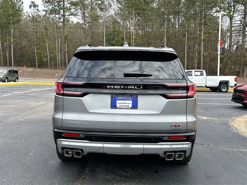 New 2026 GMC Acadia Denali w/ Super Cruise Package image 15