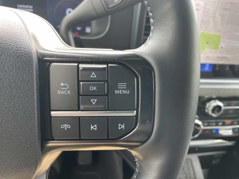 Used 2026 Ford F250 Platinum AWD/4WD image 27