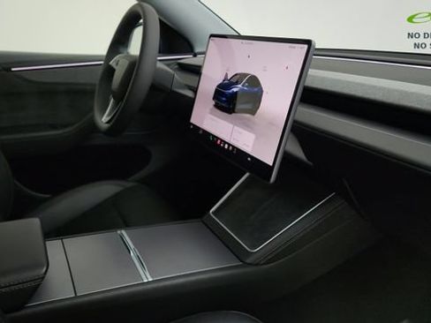 Used 2026 Tesla Model Y 2WD image 48