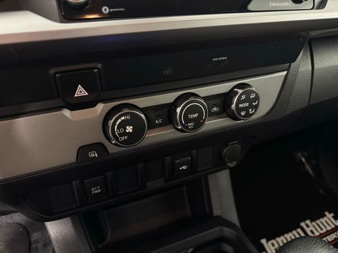Used 2023 Toyota Tacoma SR5 w/ SR5 Appearance Package RWD image 19