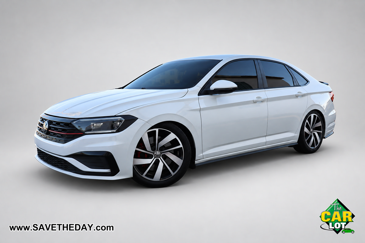 Used 2021 Volkswagen Jetta GLI FWD image 2