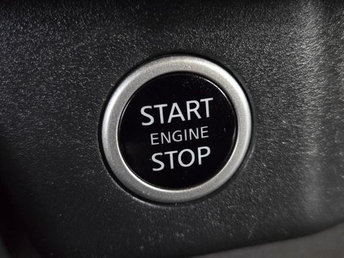 Used 2023 Nissan Rogue S FWD image 30