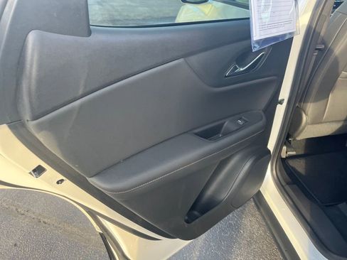 Used 2024 Chevrolet Blazer Premier w/ LPO, Black Grille Bar Package image 21