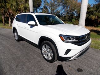 Used 2021 Volkswagen Atlas SE w/ Panoramic Sunroof Package image 1