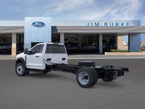 New 2026 Ford F450 XL w/ XL Chrome Package image 5