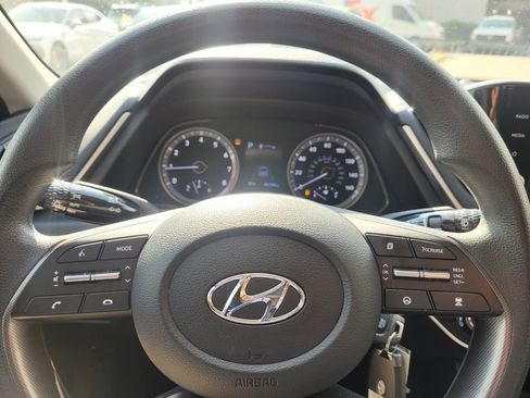 Used 2022 Hyundai Sonata SE w/ Cargo Package image 23