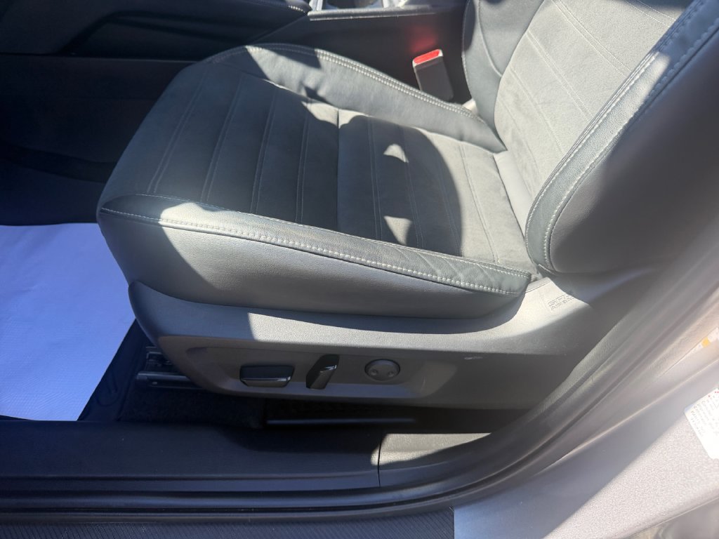 Used 2022 Mitsubishi Outlander SE AWD/4WD image 13