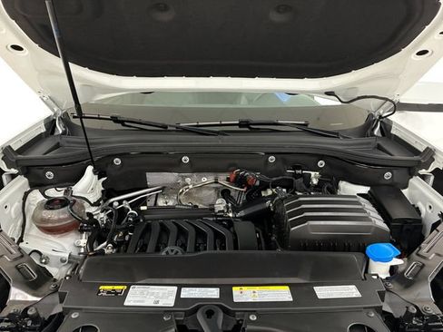 Used 2022 Volkswagen Atlas SEL AWD/4WD image 11