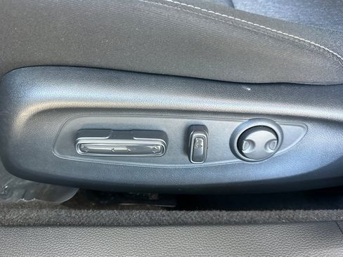 Used 2023 Honda Accord EX image 14