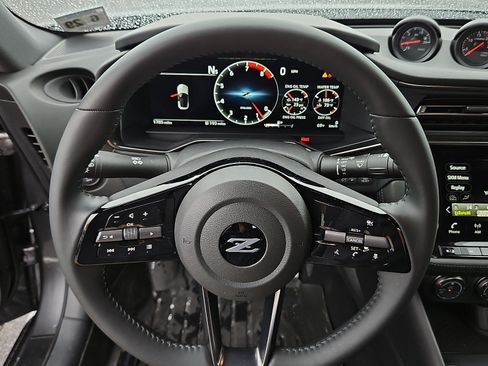 Used 2024 Nissan Z Performance w/ Floor Mat Package RWD image 18