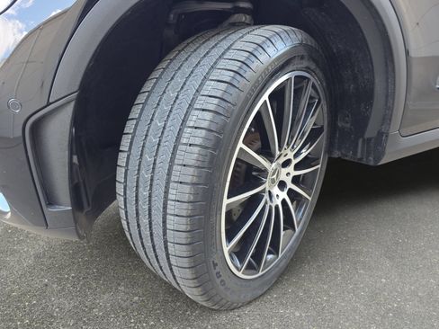 Used 2023 Mercedes-Benz GLC 300 4MATIC Coupe image 31