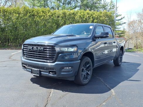 New 2026 RAM 1500 Laramie AWD/4WD image 4