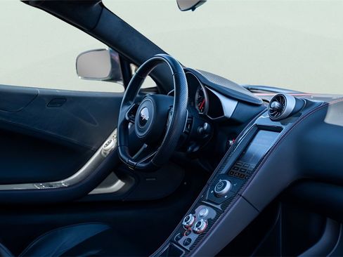 Used 2016 McLaren 650S Spider image 60