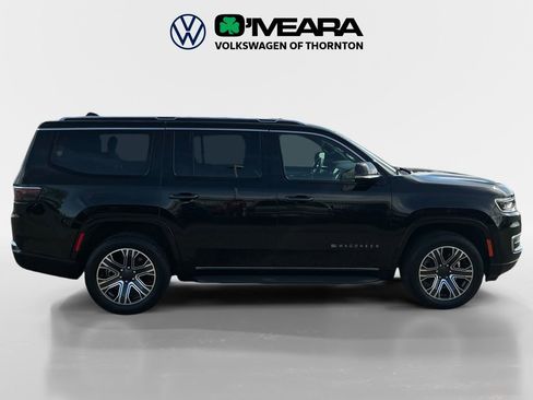 Used 2024 Jeep Wagoneer Series II AWD/4WD image 6