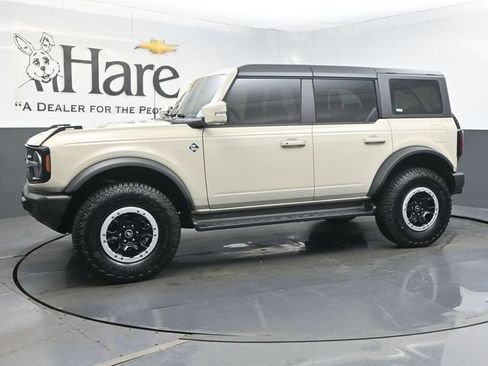 Used 2025 Ford Bronco Outer Banks w/ Sasquatch Package AWD/4WD image 33