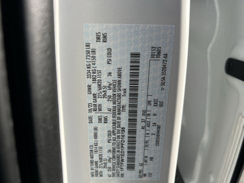 Used 2023 Ford F150 Lariat image 29