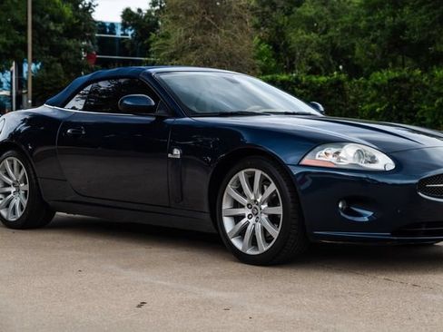 Used 2007 Jaguar XK Convertible RWD image 50