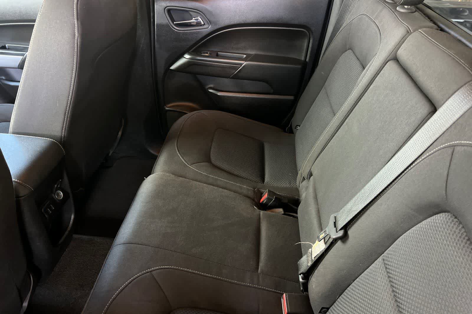 Used 2018 Chevrolet Colorado LT RWD image 5