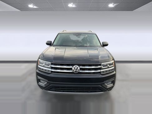 Used 2019 Volkswagen Atlas SEL Premium image 4