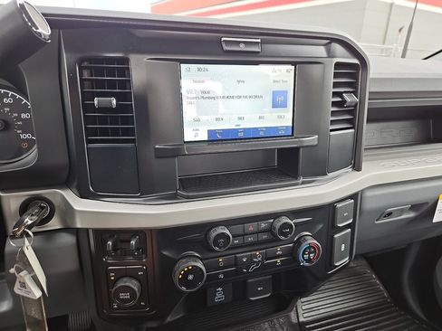 New 2026 Ford F250 XL w/ XL Off-Road Package AWD/4WD image 25