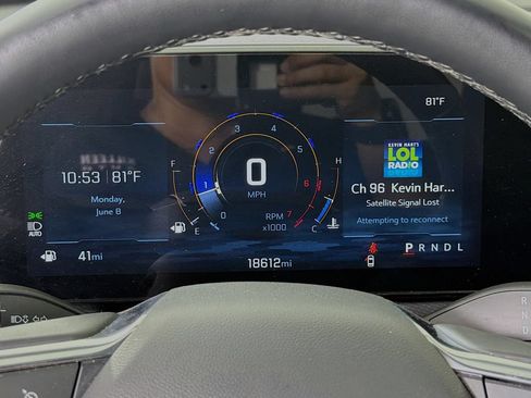 Used 2025 Chevrolet Equinox LT FWD image 16