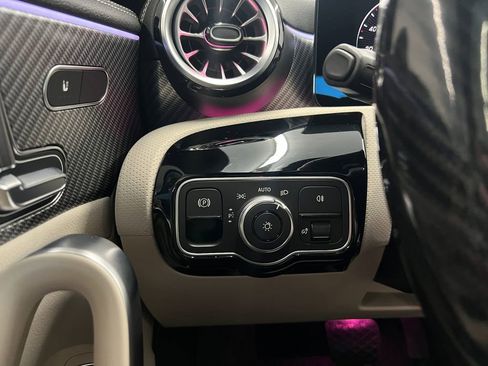 Used 2024 Mercedes-Benz CLA 250 image 17