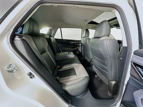 Used 2025 Subaru Outback Onyx Edition XT image 28