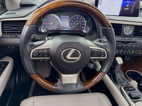 Used 2018 Lexus RX 350 FWD w/ Premium Package image 11