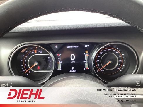 Used 2023 Jeep Gladiator Sport AWD/4WD image 23