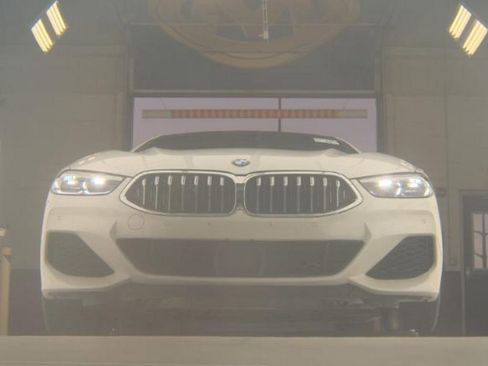 Used 2022 BMW M850i Gran Coupe xDrive image 3