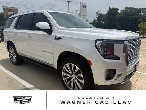 Used 2024 GMC Yukon Denali w/ Denali Reserve Package AWD/4WD image 1
