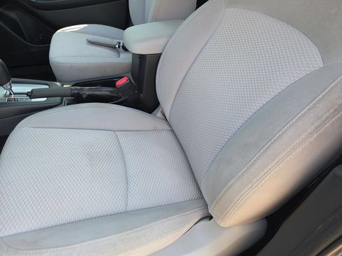 Used 2016 Subaru Forester 2.5i Premium AWD/4WD image 16