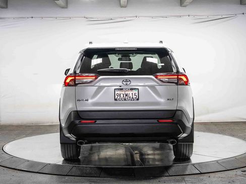 Certified 2024 Toyota RAV4 XLE Premium FWD image 4