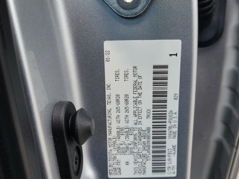 Used 2022 Toyota Tundra SR5 w/ Convenience Package RWD image 28