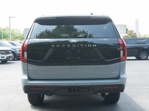 New 2027 Ford Expedition Max Active RWD image 8