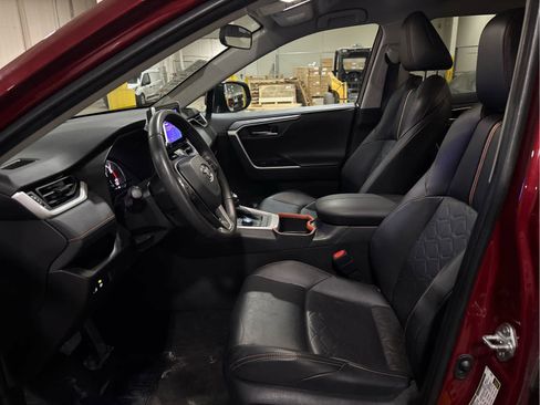Used 2024 Toyota RAV4 Adventure AWD/4WD image 10