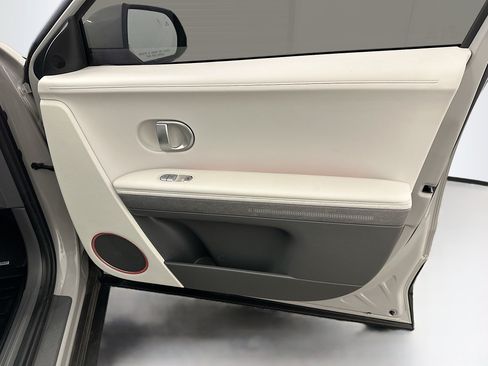 Used 2023 Hyundai Ioniq 5 SEL AWD/4WD image 34